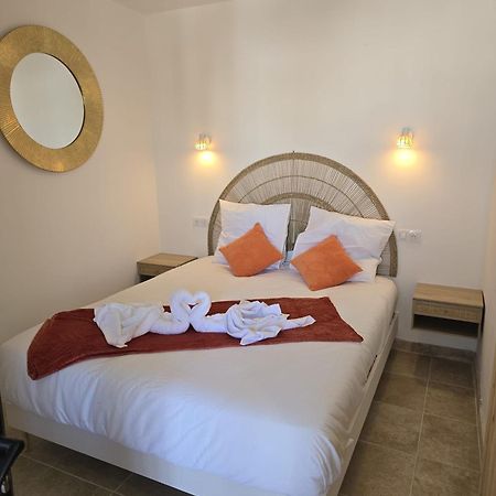 Bed and Breakfast Les Saladelles à Les Les Saintes-Maries-de-la-Mer Extérieur photo