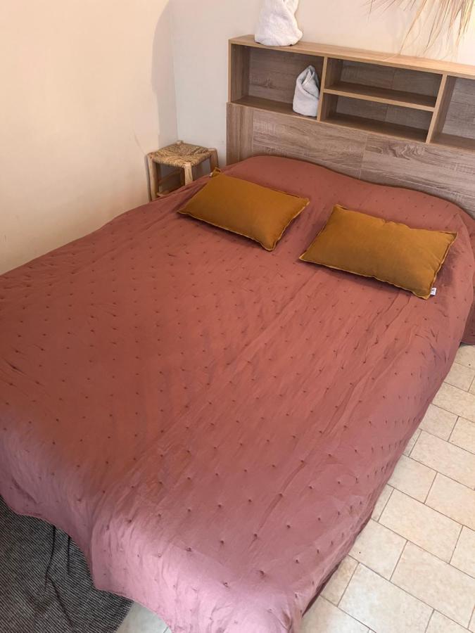 Bed and Breakfast Les Saladelles à Les Les Saintes-Maries-de-la-Mer Extérieur photo